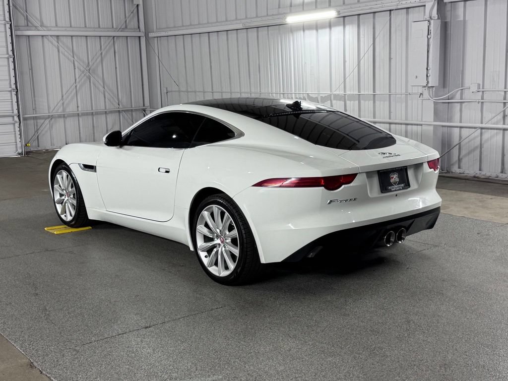 Used 2017 Jaguar F-TYPE Coupe RWD image 10