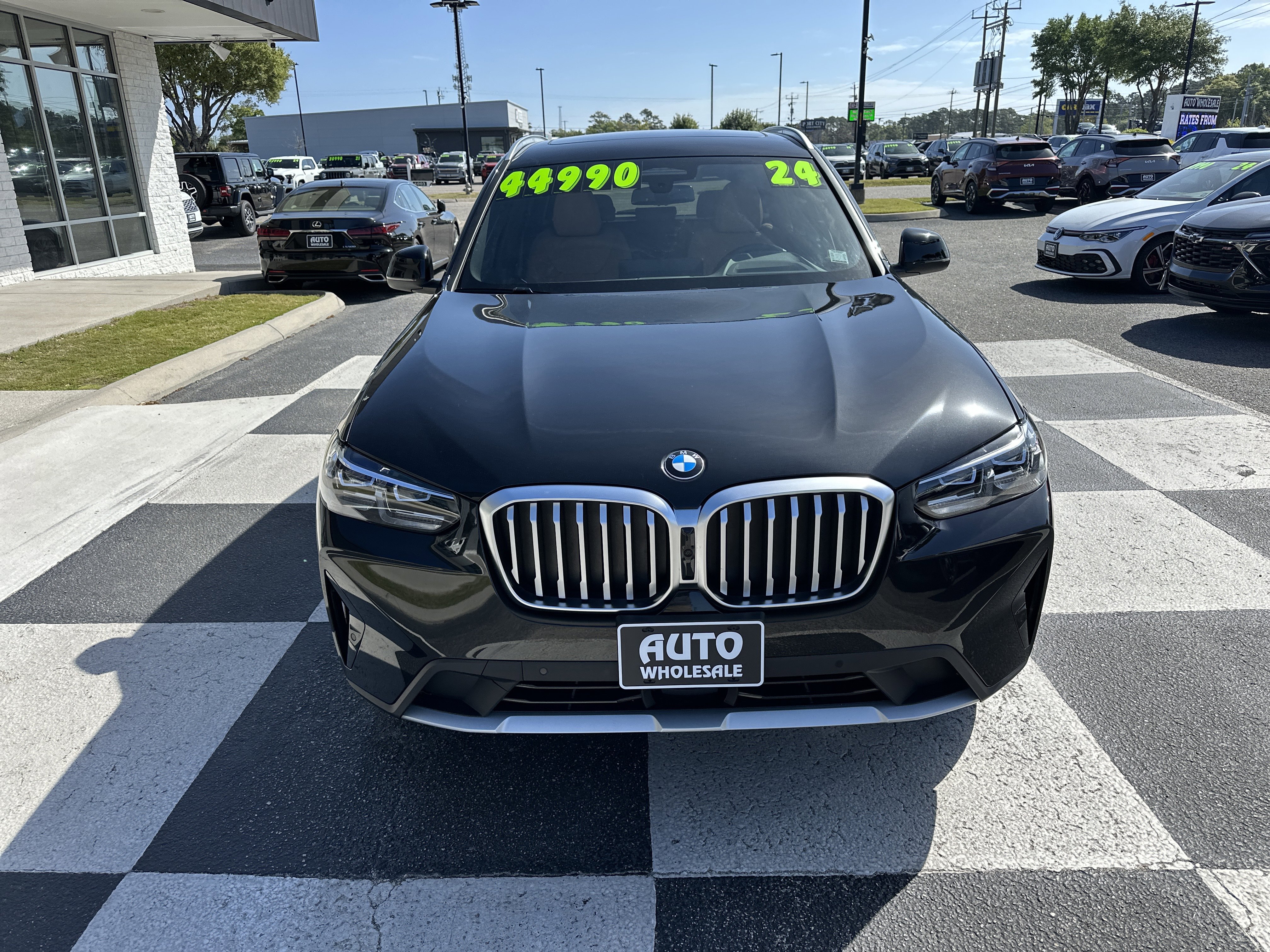 Used 2024 BMW X3 xDrive30i w/ Premium Package w/ZPA image 2