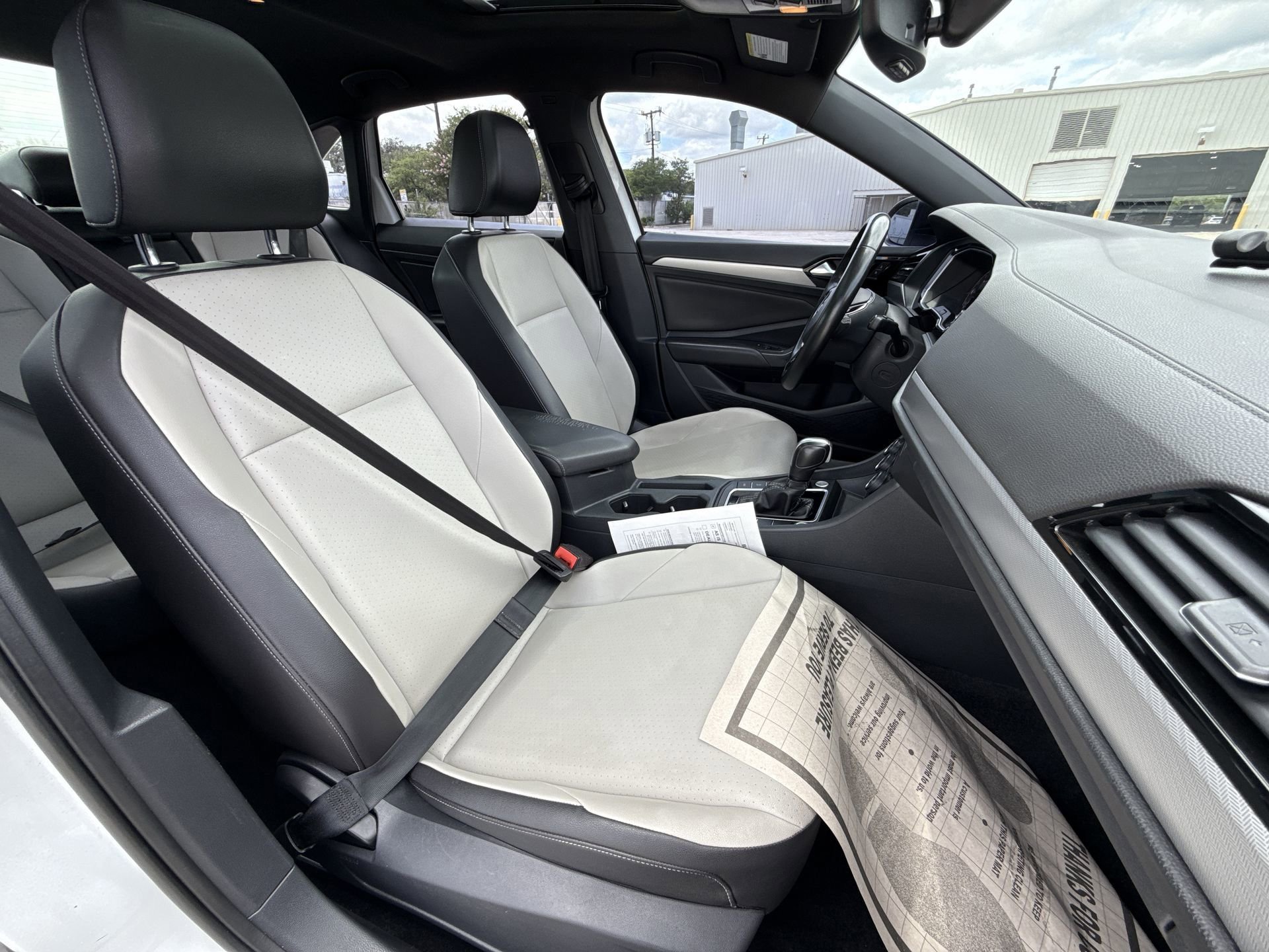 Used 2020 Volkswagen Jetta R-Line FWD image 26