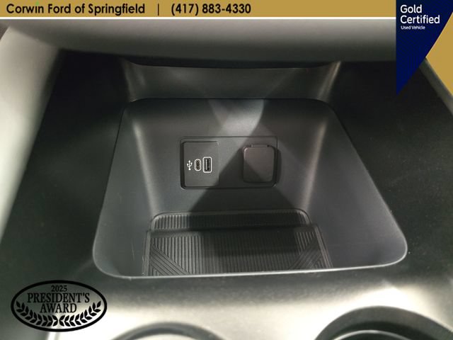 Certified 2026 Ford Explorer Active AWD/4WD image 27
