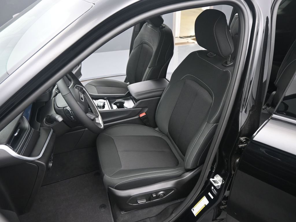 New 2025 Jeep Grand Cherokee L Laredo w/ Luxury Tech Group I image 11