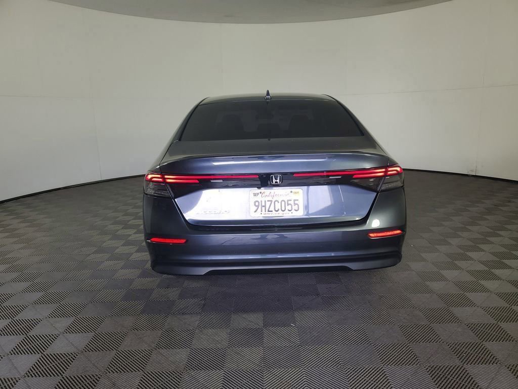 Used 2023 Honda Accord EX image 4
