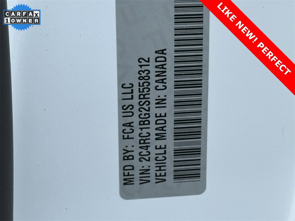 Used 2025 Chrysler Pacifica Select image 36