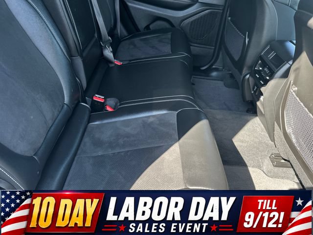 Used 2024 Jeep Grand Cherokee Altitude AWD/4WD image 26