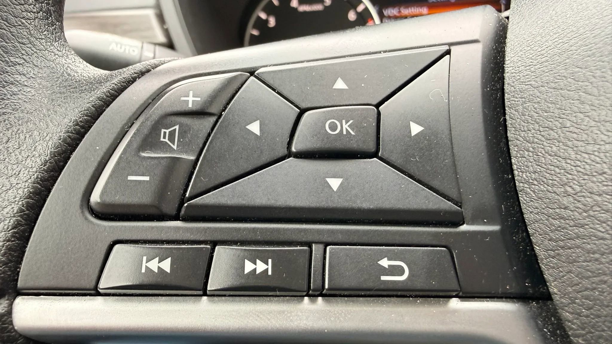 Used 2025 Nissan Altima 2.5 SV image 19