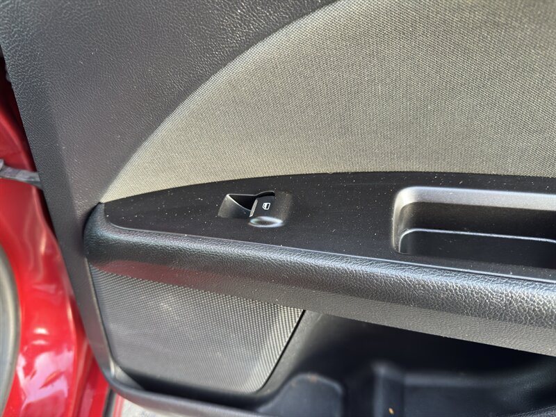 Used 2018 Ford Fusion SE w/ Equipment Group 201A FWD image 39