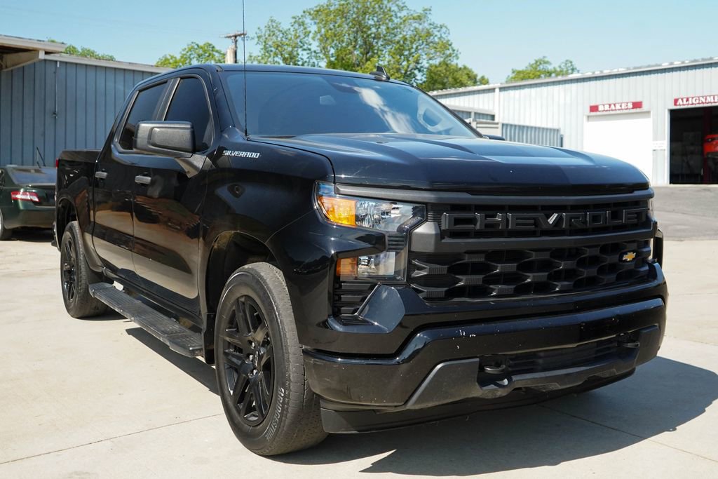 Used 2024 Chevrolet Silverado 1500 Custom RWD image 15