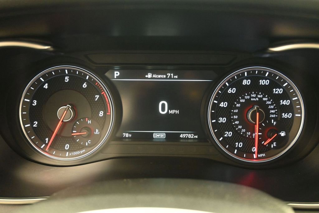 Used 2019 Genesis G70 2.0T Advanced RWD image 26