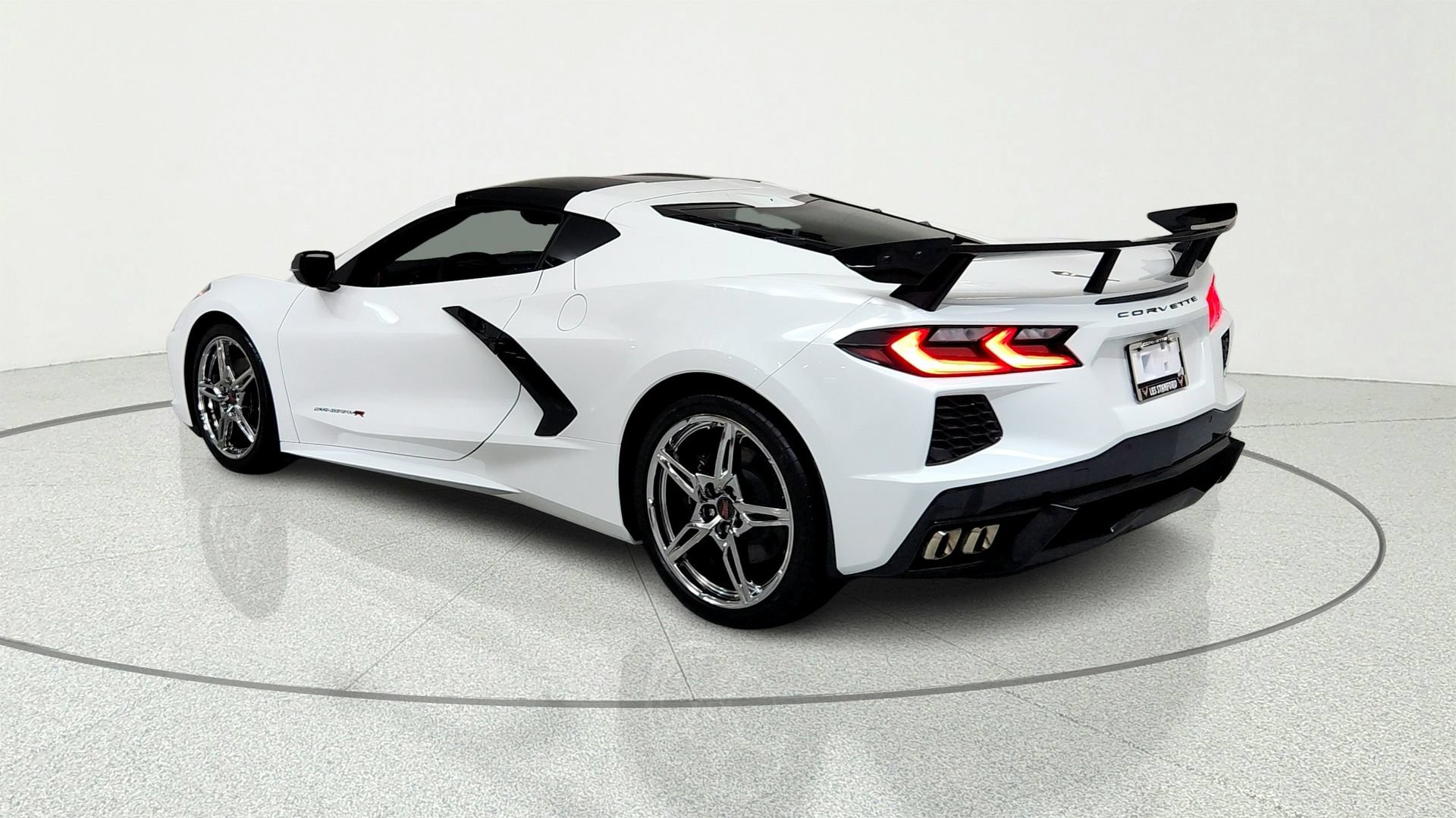 Certified 2023 Chevrolet Corvette Stingray Premium Cpe RWD image 3