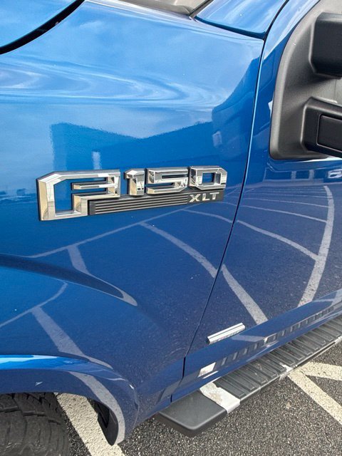 Used 2017 Ford F150 XLT w/ Equipment Group 302A Luxury AWD/4WD image 16
