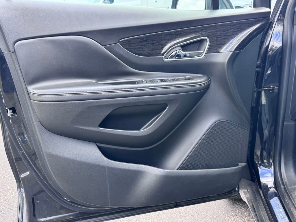 Used 2014 Buick Encore Convenience FWD image 13