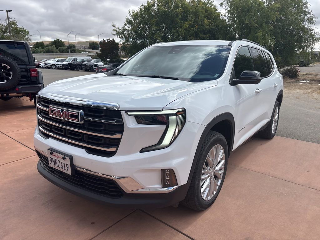 Used 2024 GMC Acadia Elevation