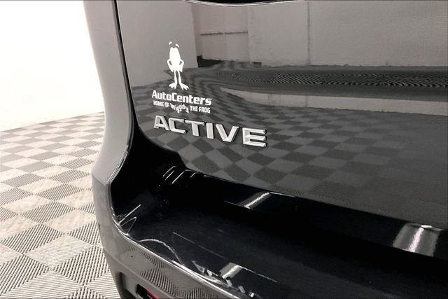 Used 2025 Ford Expedition Active image 9