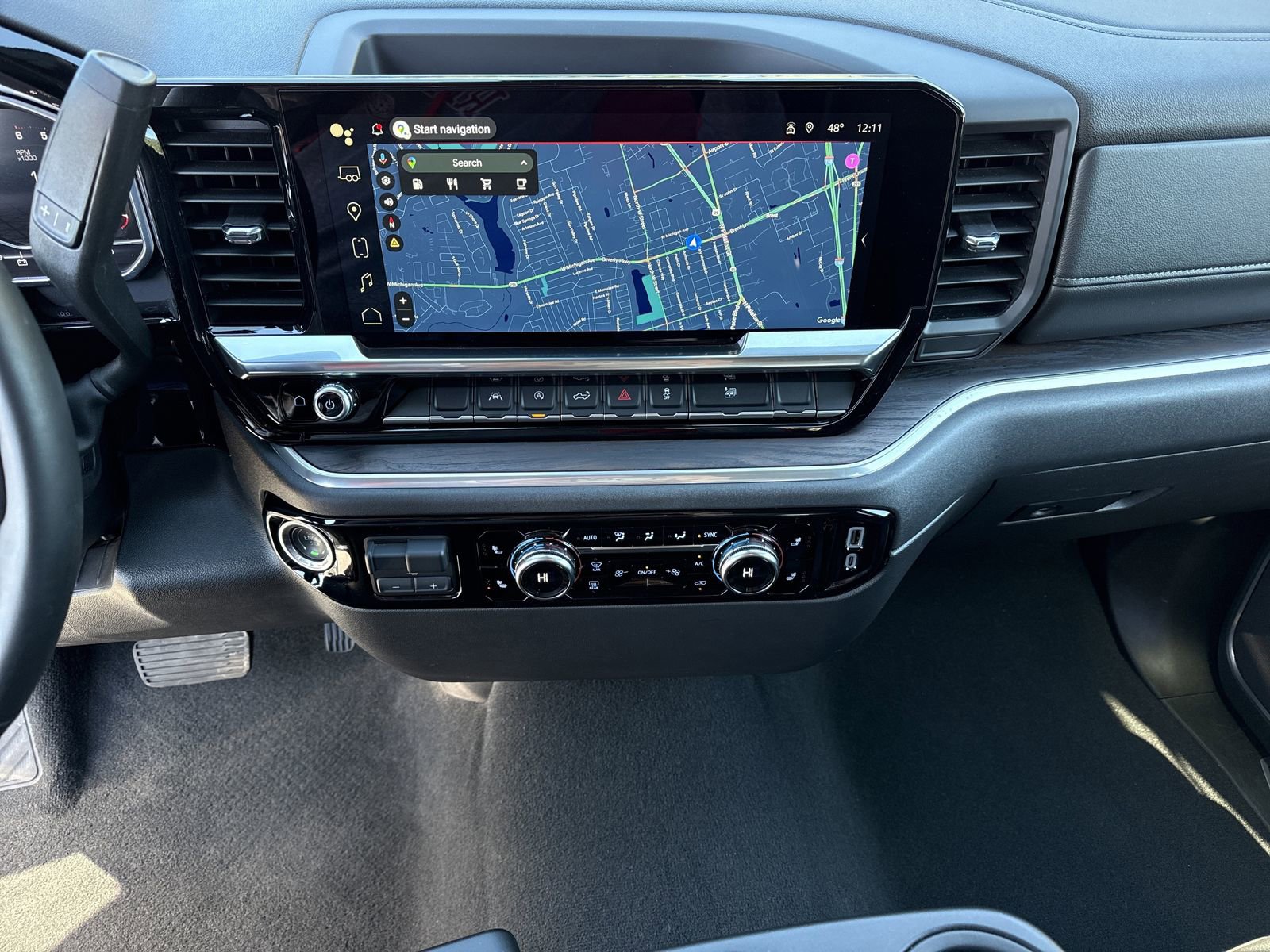 Used 2025 GMC Sierra 1500 SLT image 26