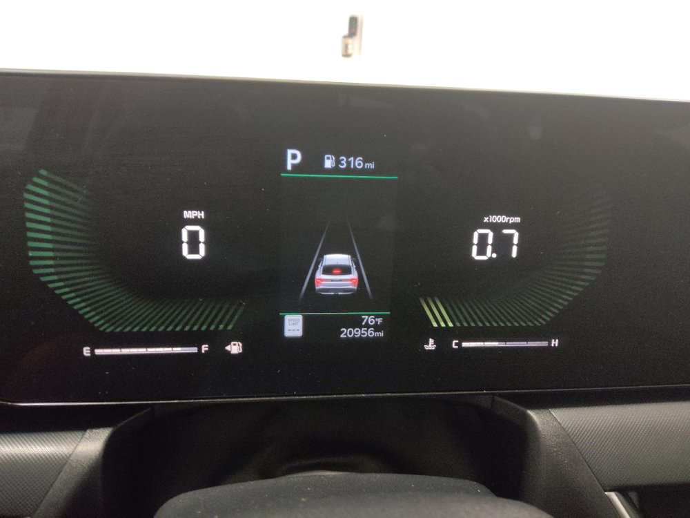 Used 2025 Kia K4 FWD image 23