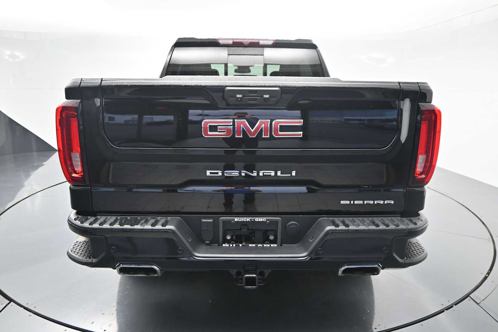 Used 2022 GMC Sierra 1500 Denali AWD/4WD image 6
