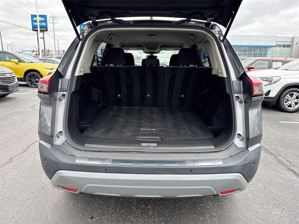 Used 2022 Nissan Rogue SV image 23