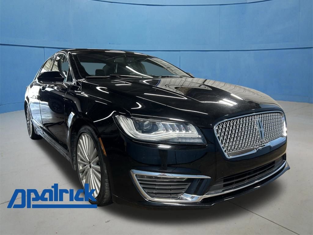 Used 2017 Lincoln MKZ Reserve image 1