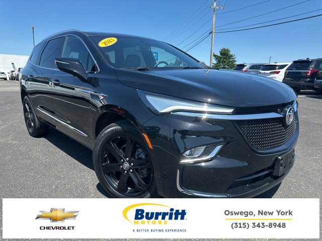 Used 2023 Buick Enclave Essence w/ Experience Buick Package image 1