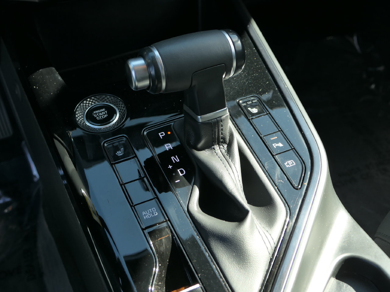 Certified 2024 Kia Niro EX FWD image 21