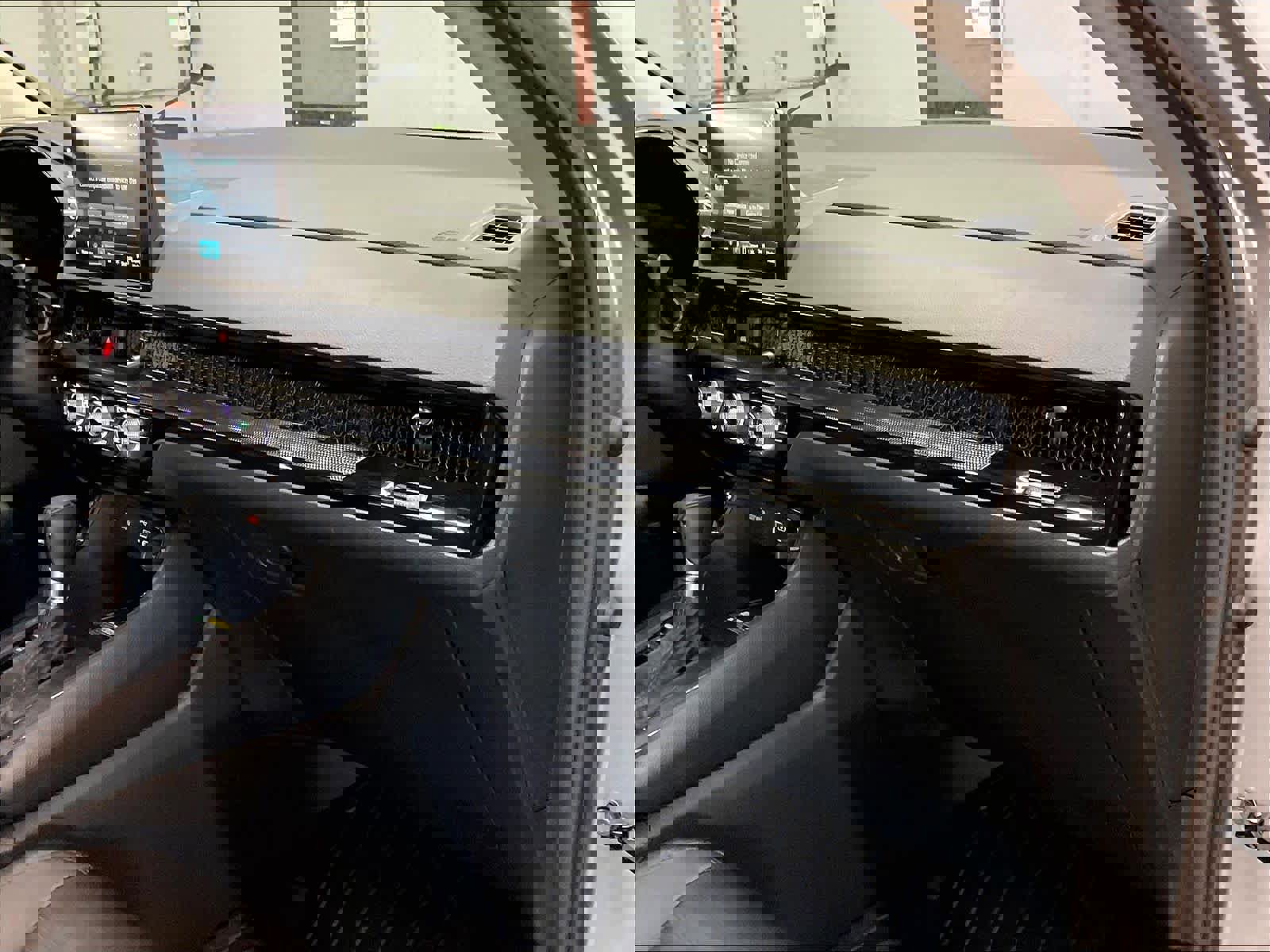 Used 2023 Honda CR-V EX-L image 17