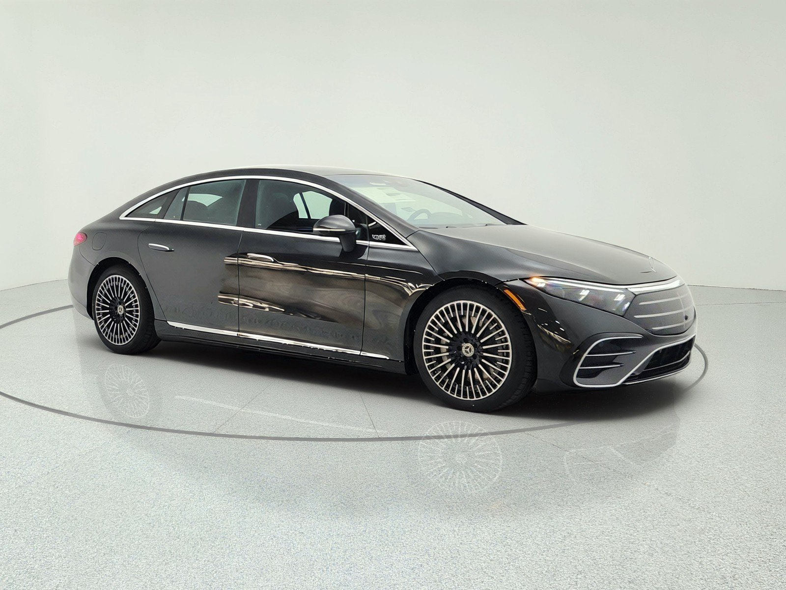 New 2026 Mercedes-Benz EQS 580 4MATIC Sedan image 3