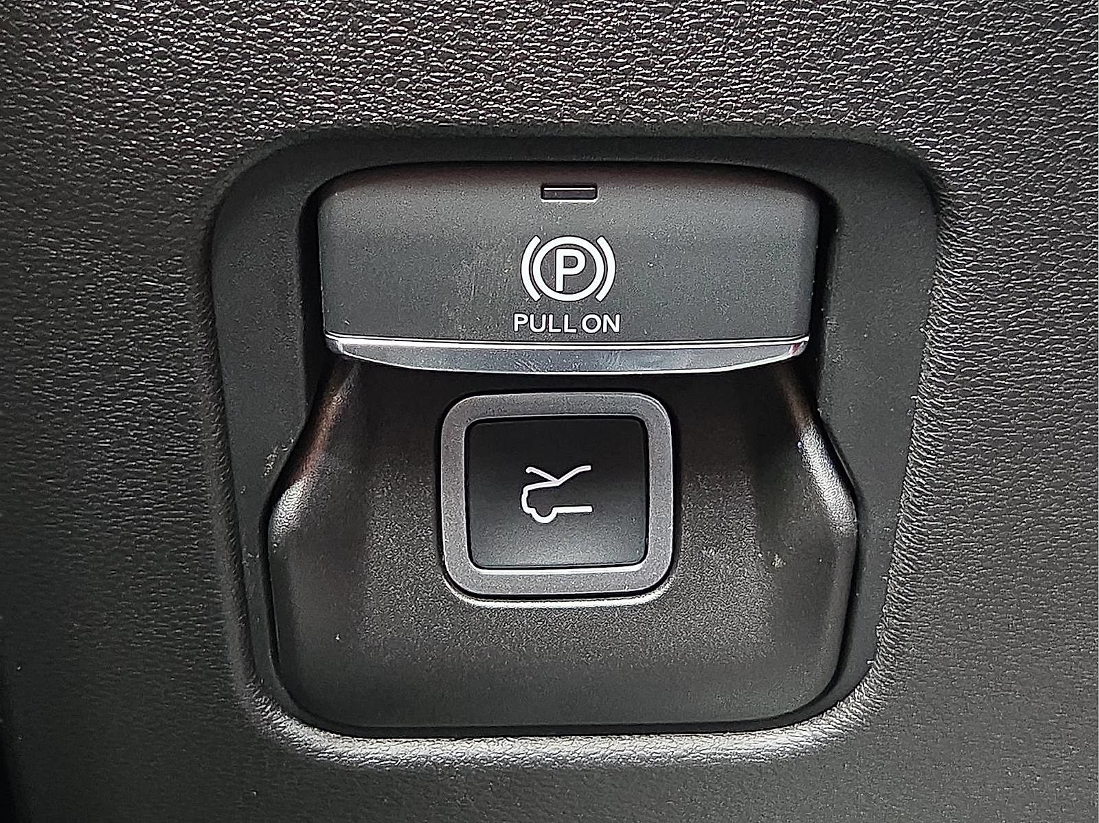 New 2026 Jeep Cherokee Limited AWD/4WD image 19