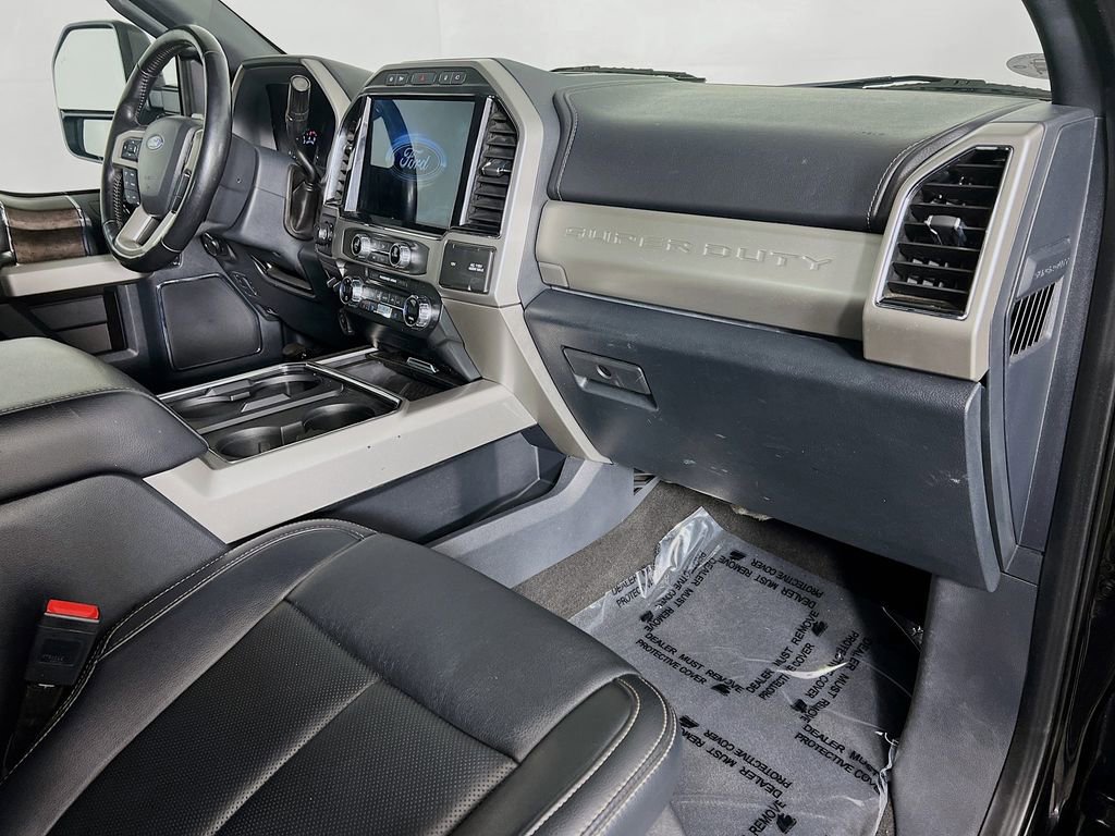 Used 2022 Ford F250 Lariat w/ Black Appearance Package AWD/4WD image 29