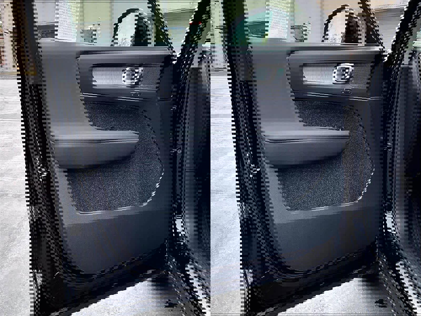 New 2026 Volvo XC40 B4 Core w/ Climate Package image 24