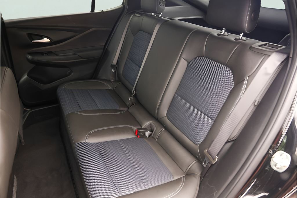 Used 2024 Buick Envista Preferred w/ Convenience I Package FWD image 26