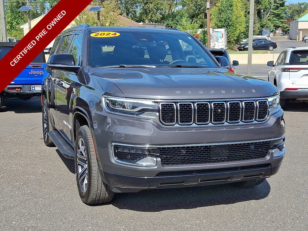 Used 2024 Jeep Wagoneer 4WD w/ Premium Group I image 2