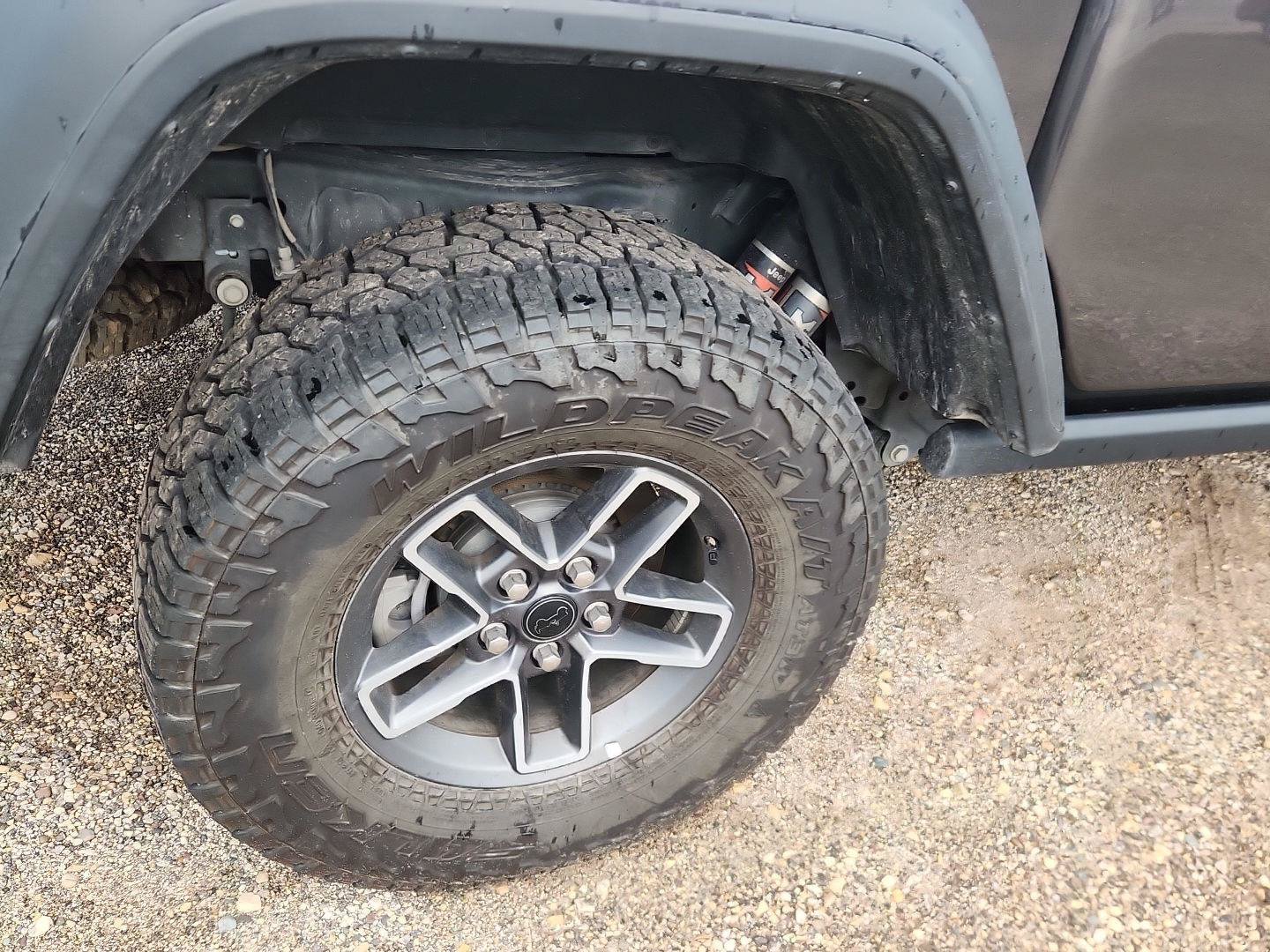 Used 2026 Jeep Gladiator Mojave AWD/4WD image 5