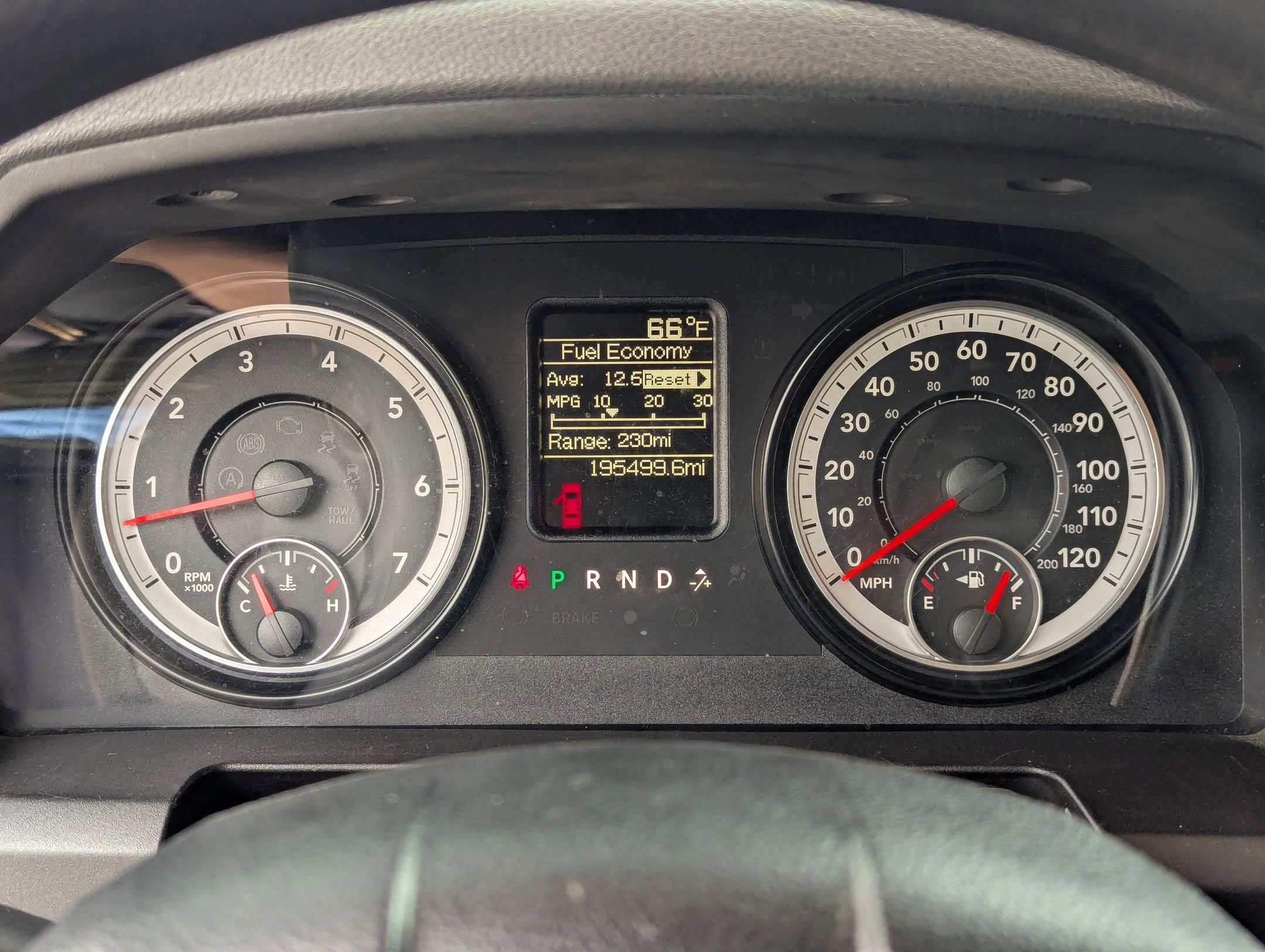 Used 2015 RAM 1500 Express image 21