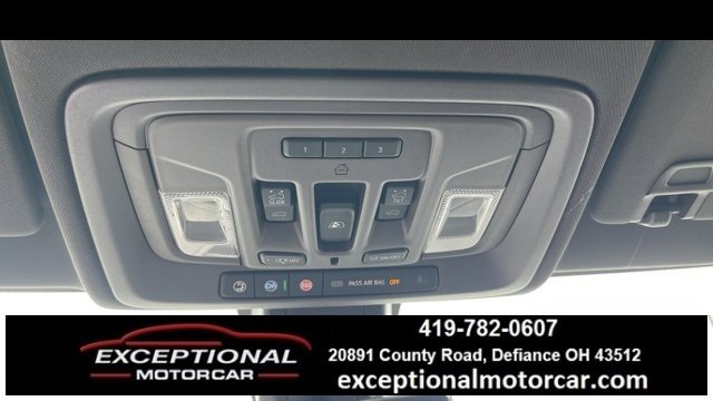 Used 2022 GMC Sierra 2500 Denali w/ Denali Ultimate Package image 21