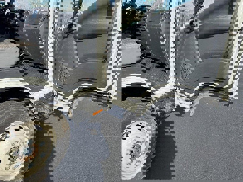 Used 2024 Chevrolet Low Cab Forward image 9