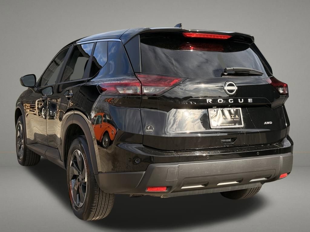 Used 2026 Nissan Rogue SV image 3