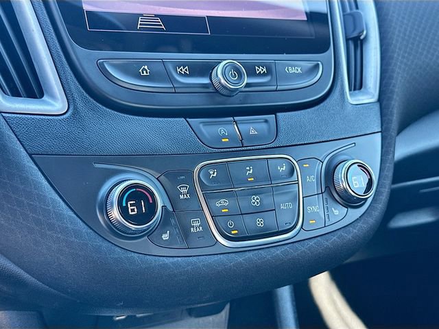 Used 2022 Chevrolet Malibu LT image 15