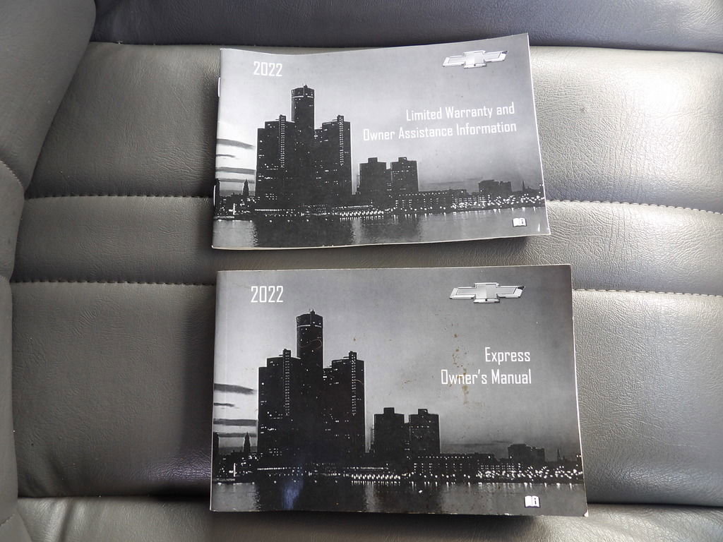 Used 2022 Chevrolet Express 2500 Extended w/ Driver Convenience Package image 37