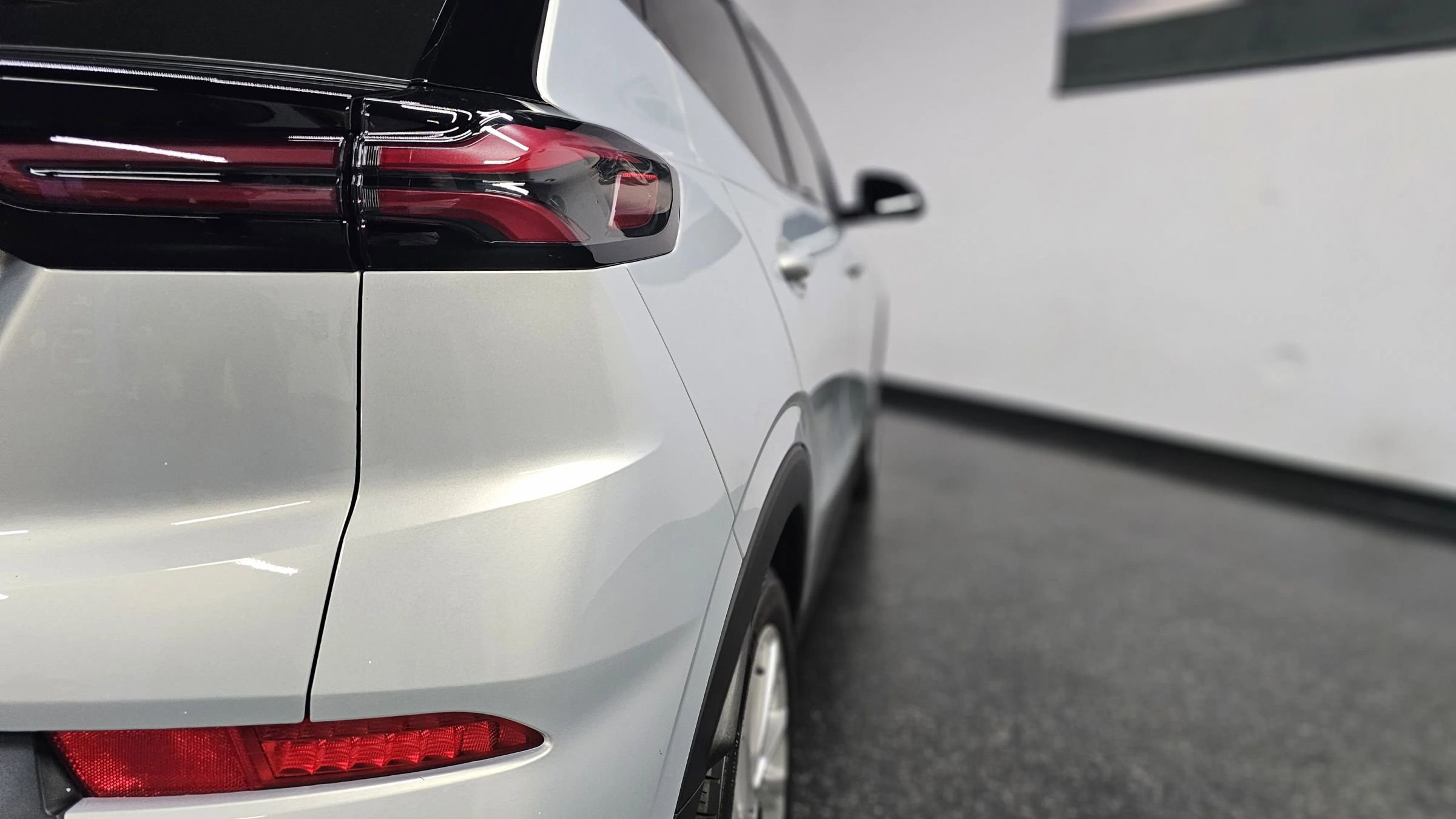 Used 2023 Chevrolet Bolt EUV LT w/ Driver Confidence Package image 27