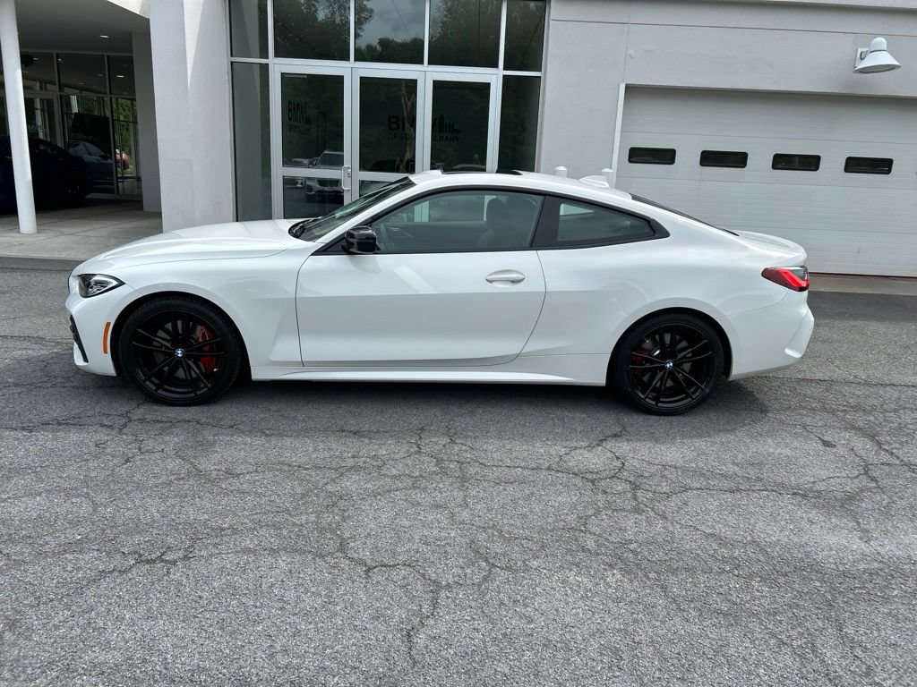 Used 2021 BMW 430i xDrive Coupe w/ M Sport Package AWD/4WD image 2