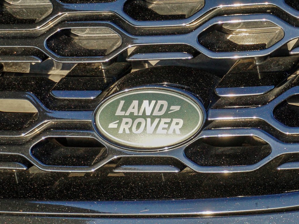 Used 2020 Land Rover Discovery Sport S R-Dynamic image 5