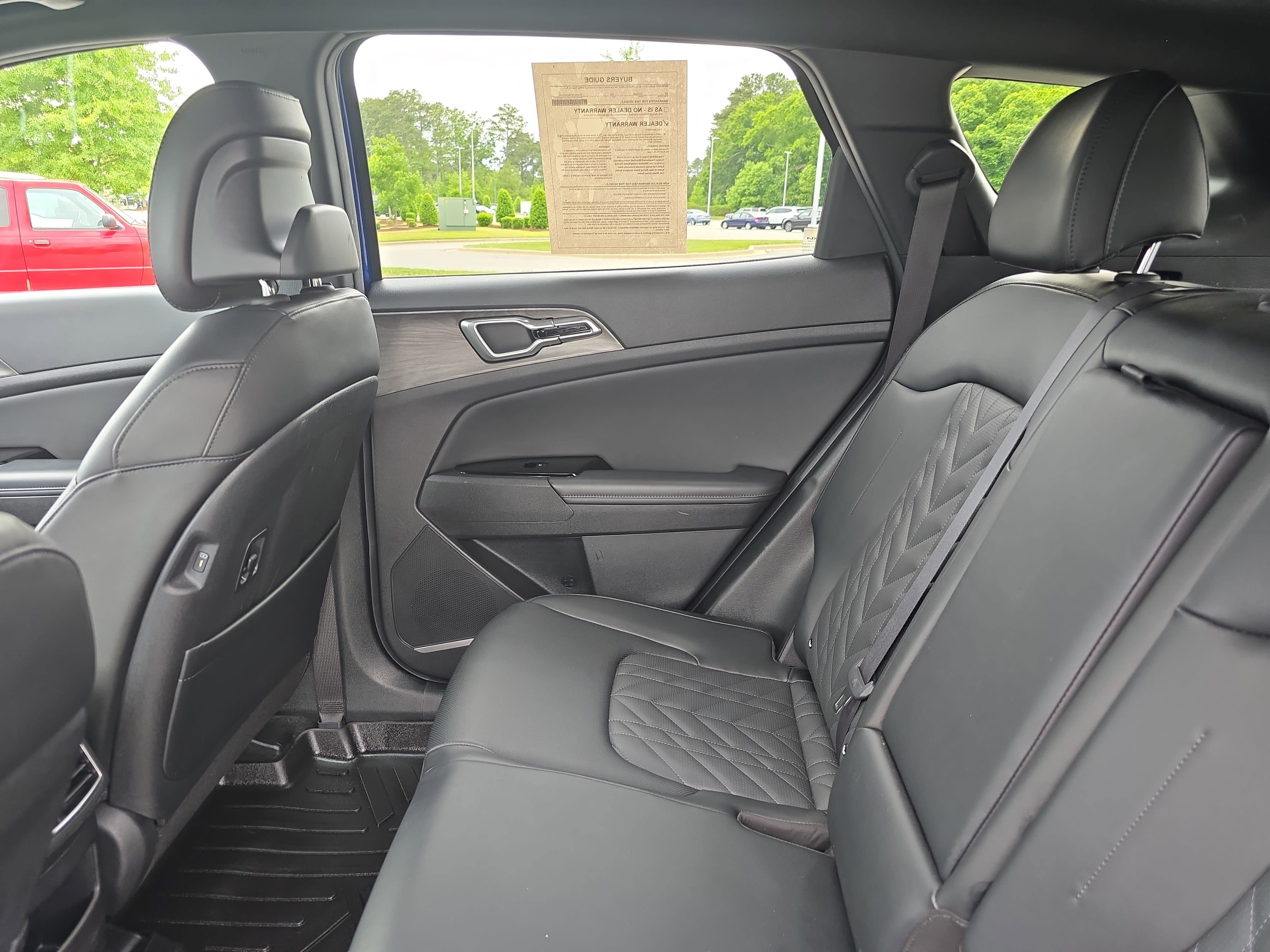 Used 2024 Kia Sportage X-Line w/ X-Line Premium Package AWD/4WD image 13