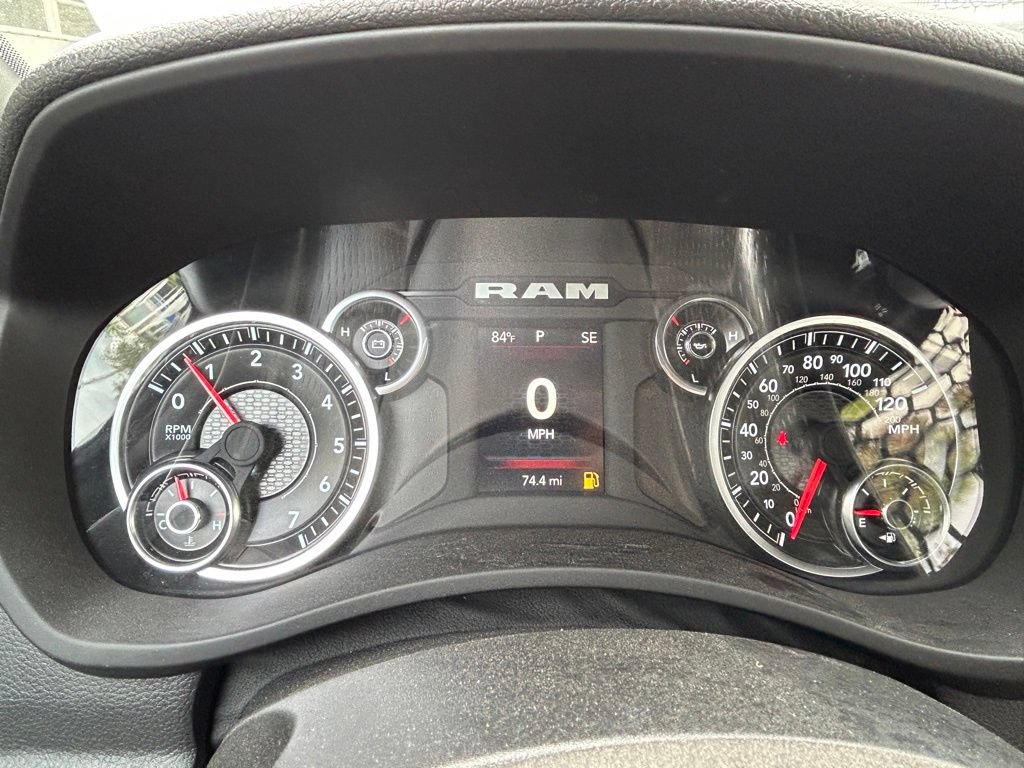 New 2024 RAM 3500 Tradesman AWD/4WD image 26