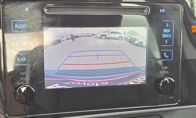 Used 2018 Toyota Corolla SE image 12