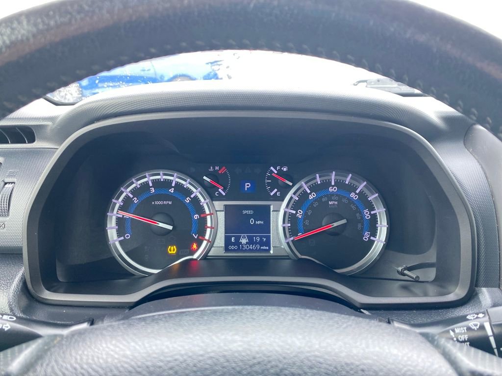 Used 2018 Toyota 4Runner SR5 image 30