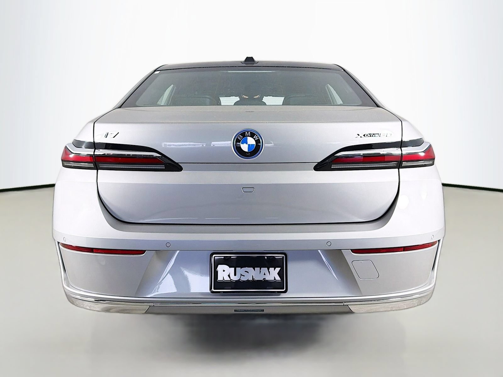 New 2026 BMW i7 xDrive60 AWD/4WD image 6