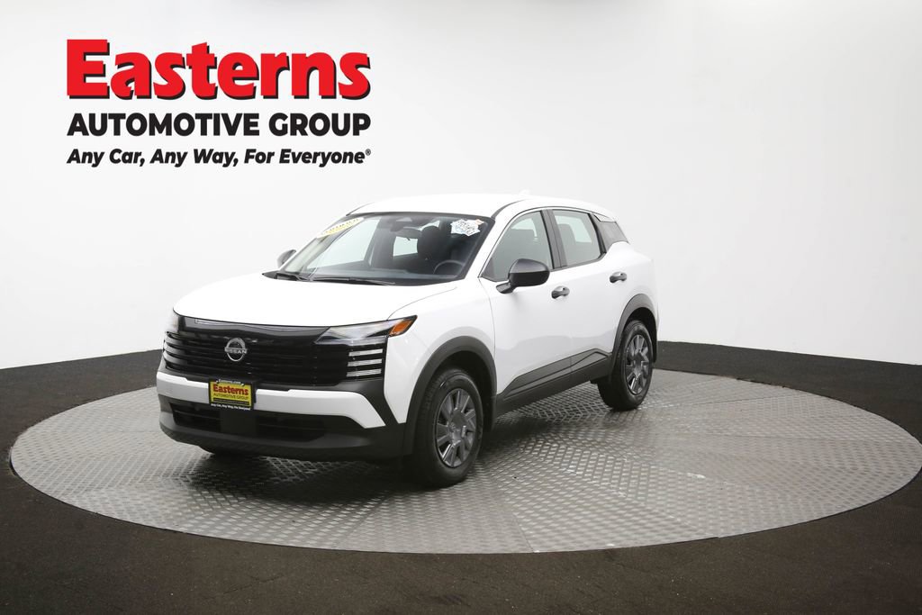 Used 2025 Nissan Kicks S image 54