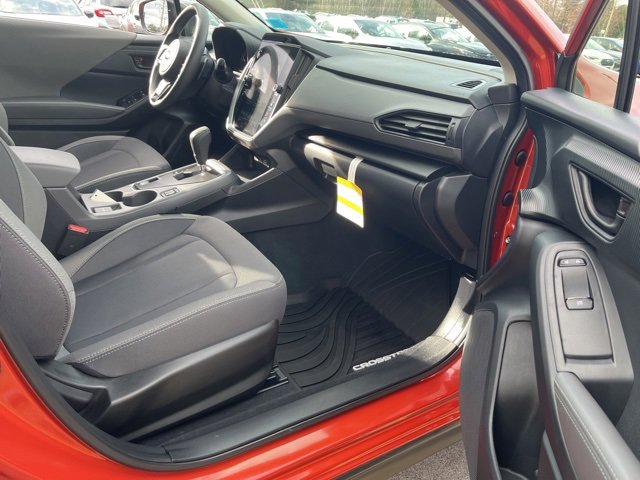Used 2025 Subaru Crosstrek 2.0i Premium image 16