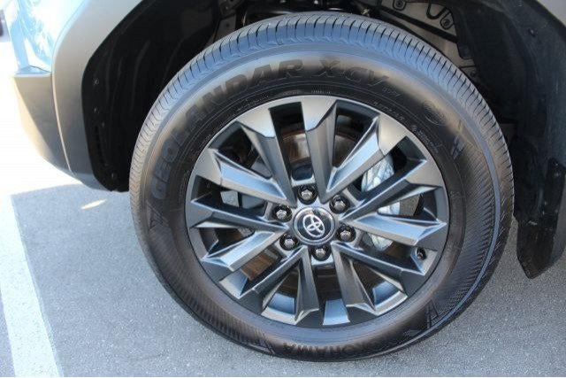 Used 2025 Toyota Land Cruiser w/ Premium Package AWD/4WD image 11