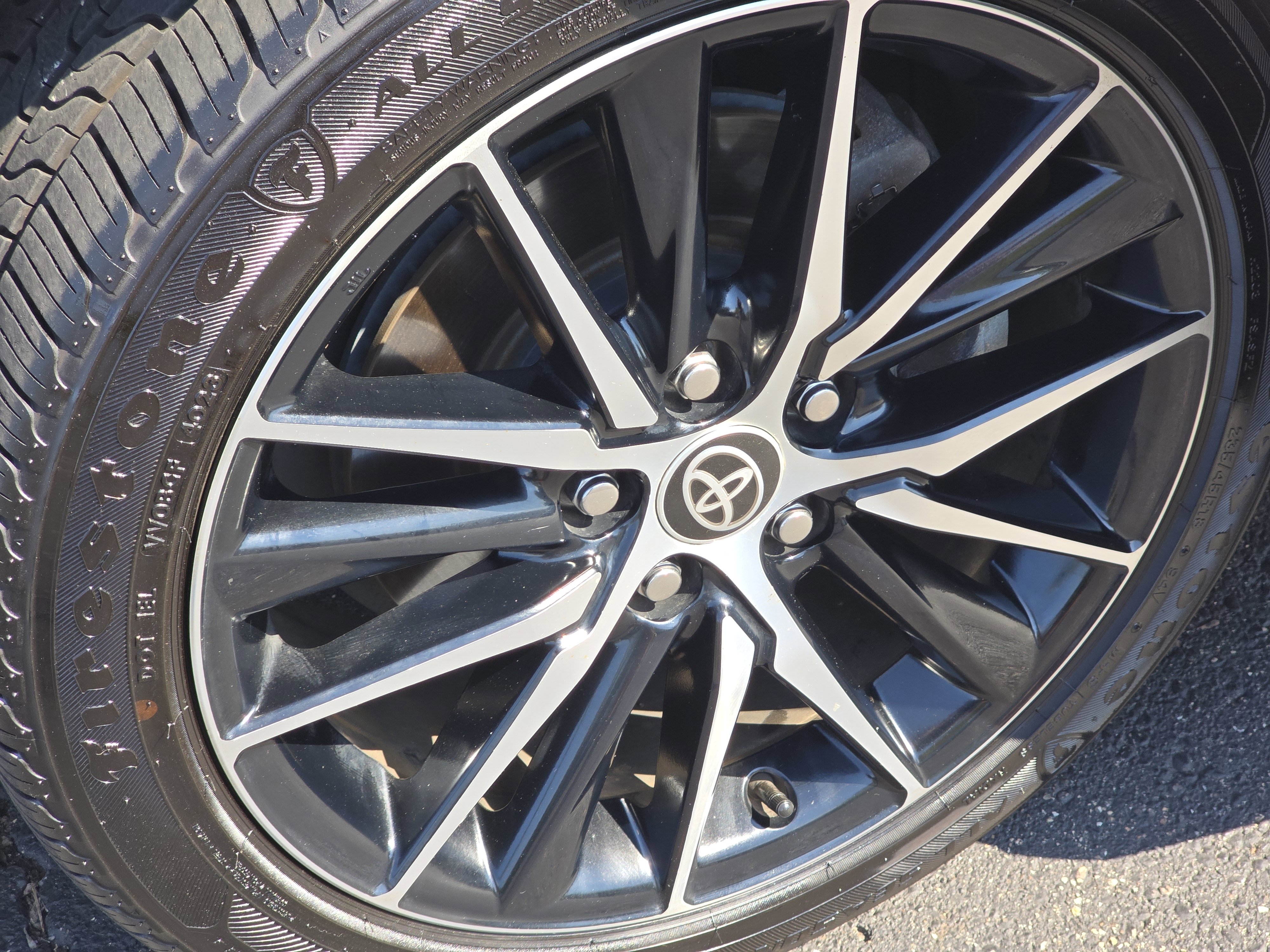 Used 2023 Toyota Camry SE image 14